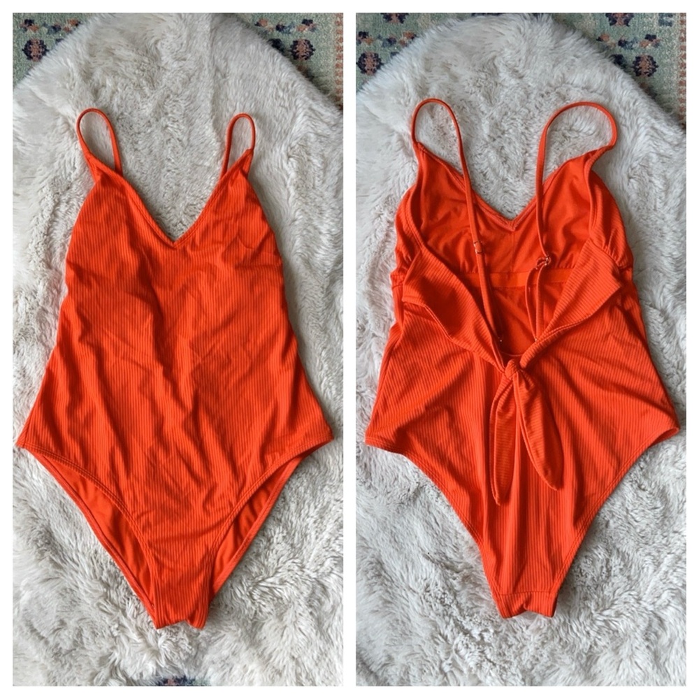 Xhilaration orange ribbed one piece swimsuit tie back adjustable swim beach L